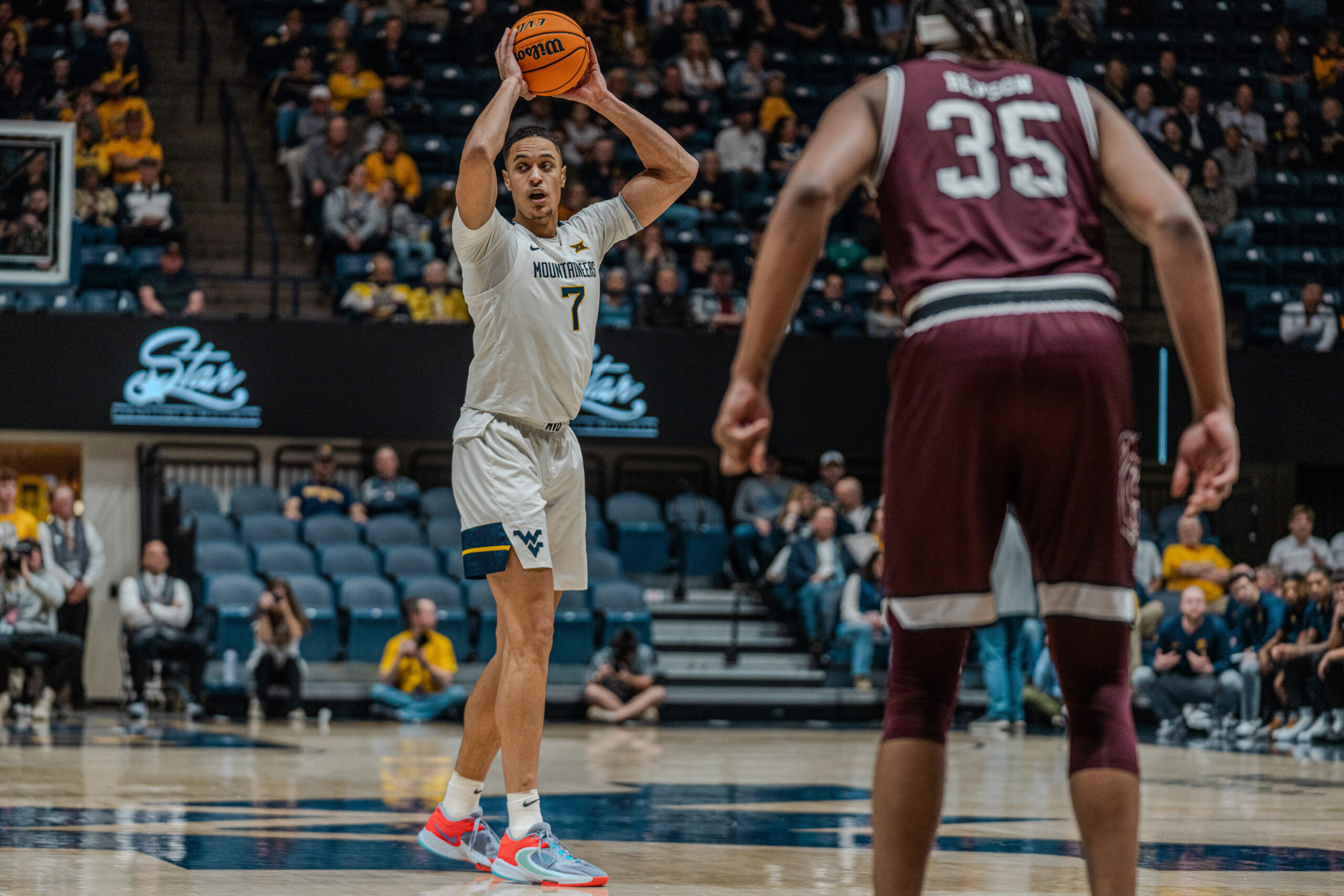 WVU looks to build a better rhythm against Monmouth between Jesse Edwards and outside shooters